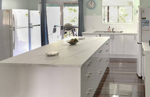 Nelly Bay House | 'Ludbrookes' is a classic, family, holiday home located in a quiet residential street of Nelly Bay.