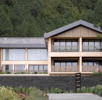 Lugu Lake - Ninglang Hotel | Lugu Lake Manchen Vacation Homestay