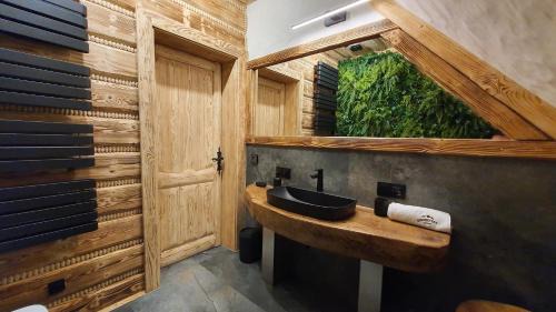 Pcim Ski Chalet | Luksusowy domek w Osadzie Jaworzyna z jaskinią SPA