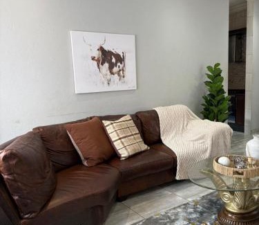 Nelspruit House | Lulu's guest house