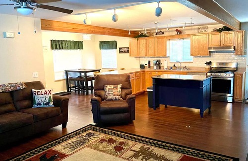 Soldotna House | Lumberjack Housen