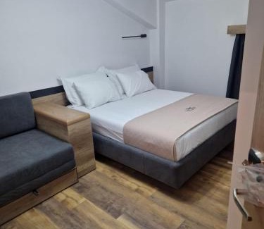 Jala Hotel | Lumi i Bardhe Hotel & Restaurant