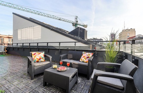 Praga Apartment | Lumina 3-room apart with large terrace