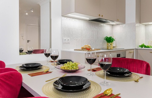 Lodz Apartment | Lumina apart near Michał Klepacz Park