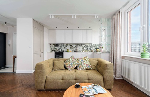 Wola Apartment | Lumina spacious apartment with parking