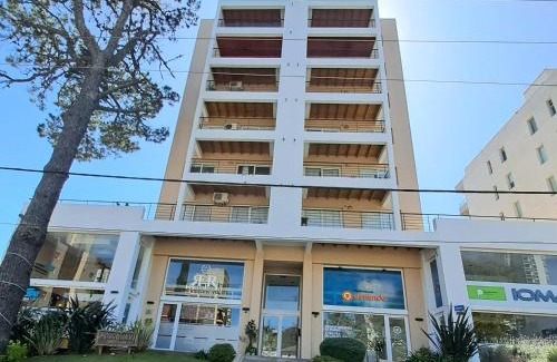 Pinamar Apartment | Luminoso Departamento con cochera