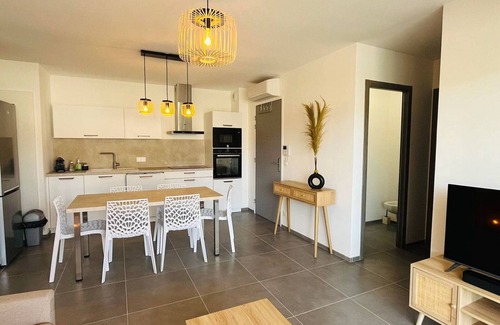 Marine de Saint Ambroggio Apartment | Luminous 2BR Apartment in Lumio - 6 Guests, A/C, Near Beach, Large Terrace, Parking Included