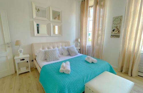 Nettuno Apartment | LUNA SUL PORTO Seaview Apartment - Bright and Spacious Flat in Central Nettuno, Steps from the Marina, Beaches, and Train Station