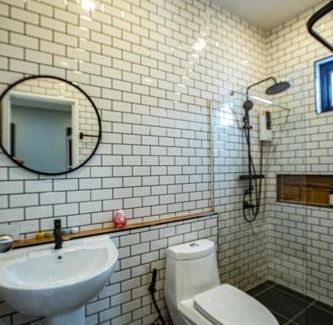 Sattahip Villa | Lunar pool villa