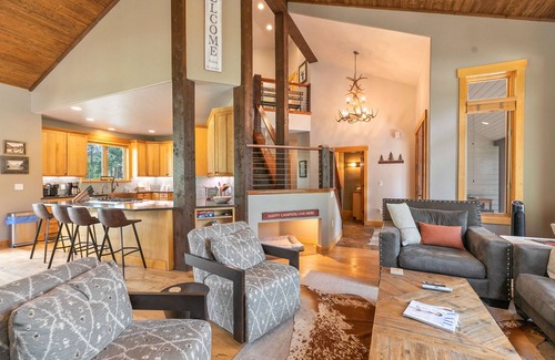 The Reserve House | Lupine Lodge: Beautiful Frisco Home