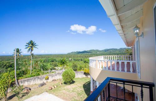 El Limon Villa | Lutix Village