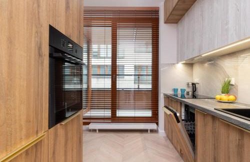 Ochota Apartment | Lux Apartment Niemcewicza with AC & Balcony Warsaw Ochota by Noclegi Renters