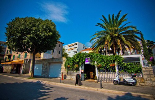 Bacvice Apartment | Lux beach sea view with balcony
