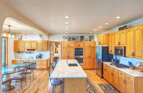 Colorado Springs House | Lux Mansion/Heated Indoor Pool/Spa/Game Room/Theater/Pikes Peak Views