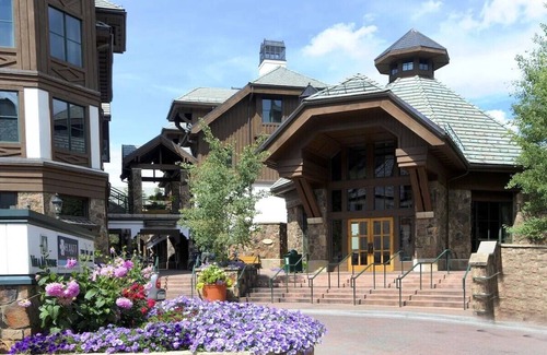 Beaver Creek Apartment | Luxe 2BR Ski-In/Ski-Out Retreat at Hyatt Mountain Lodge, Beaver Creek! Dec 9-13