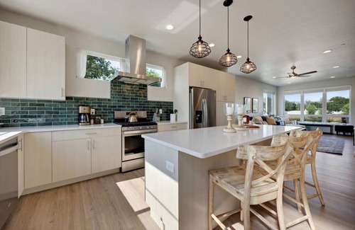 Old Town North House | Luxe 3BR Patio Old Town Gem