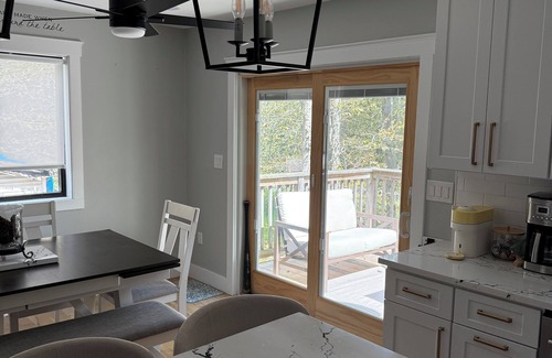Tobyhanna House | Luxe 4BR Retreat w/ Large Hot Tub, Fire pit & Outdoor Oasis