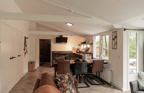 Exloo House | Luxe 6 Persoons Vakantiehuis Gelegen in Drenthe Tussen Emmen en Exloo