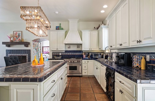 Bermuda Dunes Villa | Luxe 7BDR Oasis w/Pool, Putting Green, Game Room | Villa Del Gallo by AvantStay