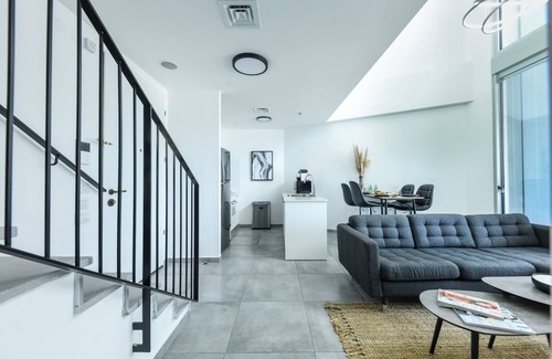 Tel Aviv Apartment | Luxe Apt in Top Tel Aviv Neighborhood
