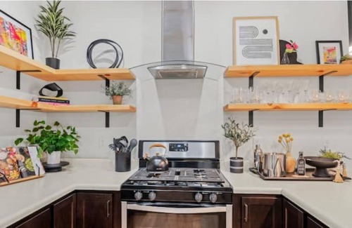 Mountainaire Cabin | Luxe Flagstaff Retreat w/ Epic Game Room + Yard