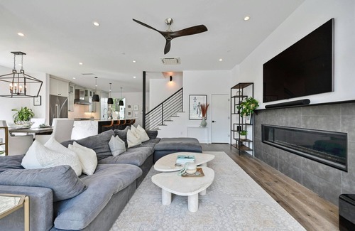 Zilker House | Luxe Home in Iconic Zilker/Barton Springs neighborhood- POOL