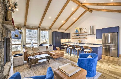 Silverthorne House | Luxe Home with Patio and Pool Access in Silverthorne!