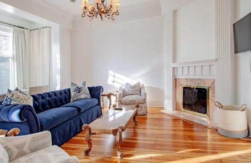 Kalorama Heights House | LUXE Kalorama 5-BR Townhome Close to Dupont Circle