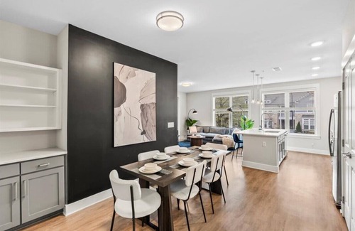 Charlotte Apartment | Luxe King 3BR Suite in Waverly Charlotte!