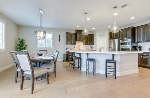 Roseville House | Luxe Roseville Home with Pool and Hot Tub!