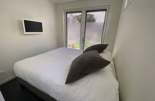 Municipality of Zandvoort Apartment | Luxe Studio met Eigen Parkeergelegenheid in Zandvoort