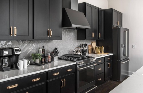 Edgehill Cottage | Luxe-tennessee Row-heart of Gulch-mins to Broadway