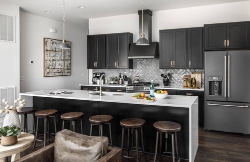 Edgehill Cottage | Luxe-tennessee Row-heart of Gulch-mins to Broadway