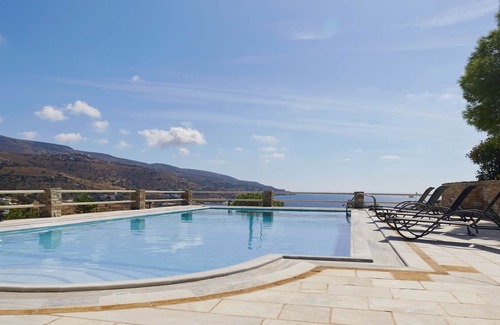 Koundouros Villa | Luxe Villa Eleni, massive pool, 3 from the beach