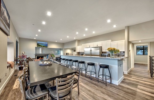 Tahoe Village House | Luxe11 blue diamond VIP mega lodge lake tahoe