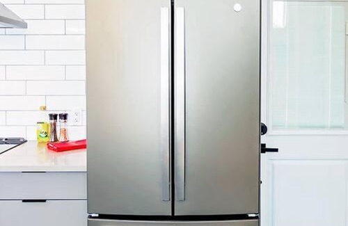 Kitimat House | LuxQuarters Huckleberry Suite