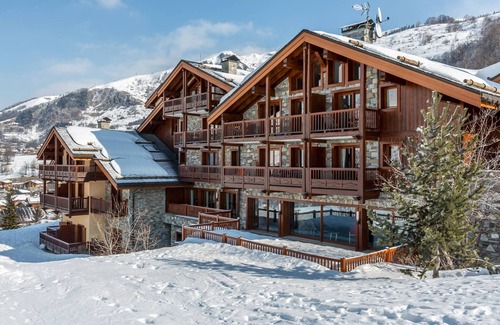 Saint-Martin-de-Belleville Apartment | Luxurious Duplex, 10 Guests, Ski-in/Ski-out, Spa, Pool, Gym, Garage, WiFi