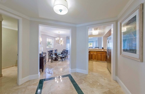 Nazareth Condo | Luxurious 2 Bedroom in St Thomas - Family Friendly Resort!