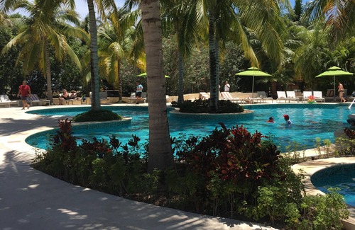 Villa Juarez Condo | Luxurious 3 B/R Beachfront Condo!
