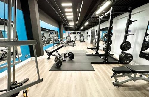 Near South Side Apartment | Luxurious 5BR Suite Perfect for Group of 12 guests with Pool table, Optional Parking and Gym Access Near McCormick Place and Soldier Field