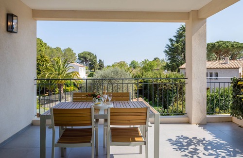 Roquefort-les-Pins Apartment | Luxurious and spacious apartment in the heart of the Côte d'Azur