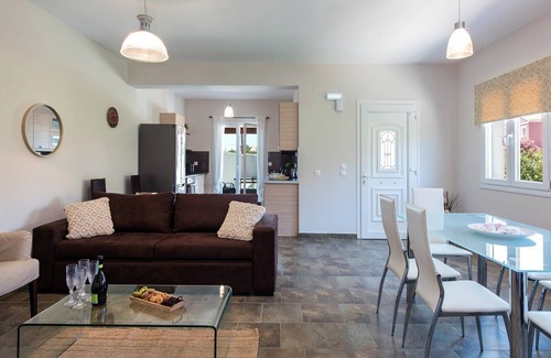 Ag. Georgios Villa | Luxurious Agios Georgios Villa | Private Pool | Villa Spyridoula