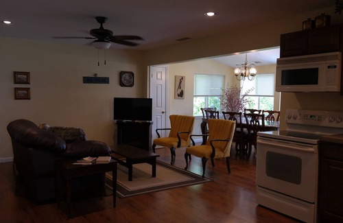 Carsonville Cottage | Luxurious And Elegant Home On Lake Huron