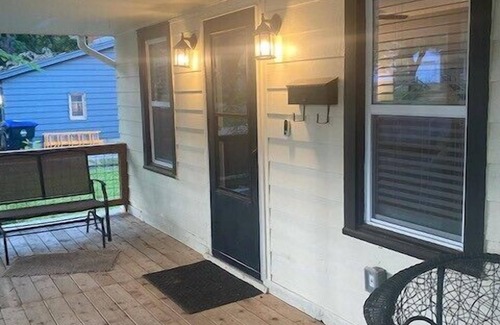 Topeka House | Luxurious and peaceful