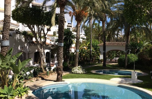 Costa del Sol Occidental Apartment | Luxurious apartment 3 bedrooms and 3 bathrooms by the sea, chic and quiet area of ELVIRIA
