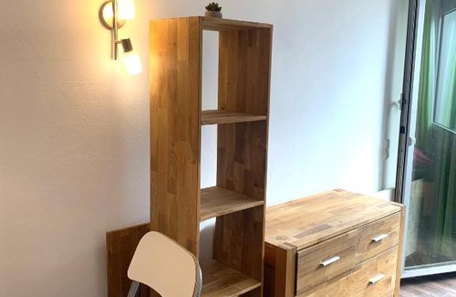 Regensburg Apartment | Luxurious Apartment , Next to University& WIFI, Free Parking, Bed&Matress