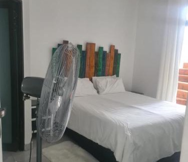 Tinley Manor Apartment | Luxurious beach apartment