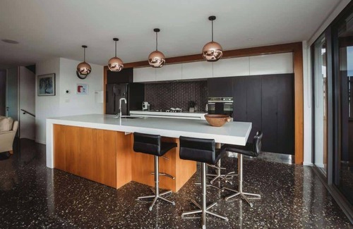 New Plymouth CBD Apartment | Luxurious Central City Retreat