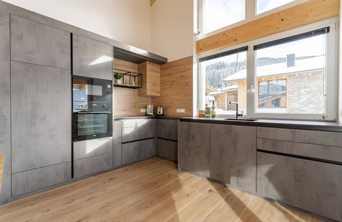 Sankt Lambrecht House | Luxurious chalet perfectly located on the slope