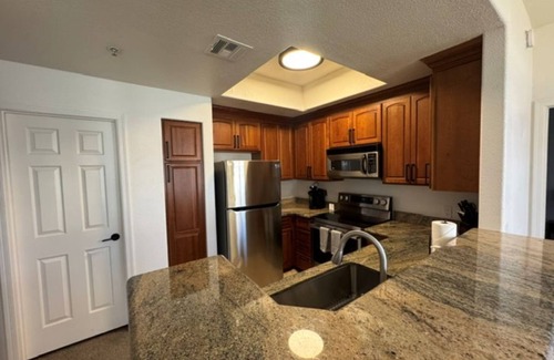 Spanish View Condo | Luxurious Condo 2BD/2BA w/Pool, Gym, and Sauna